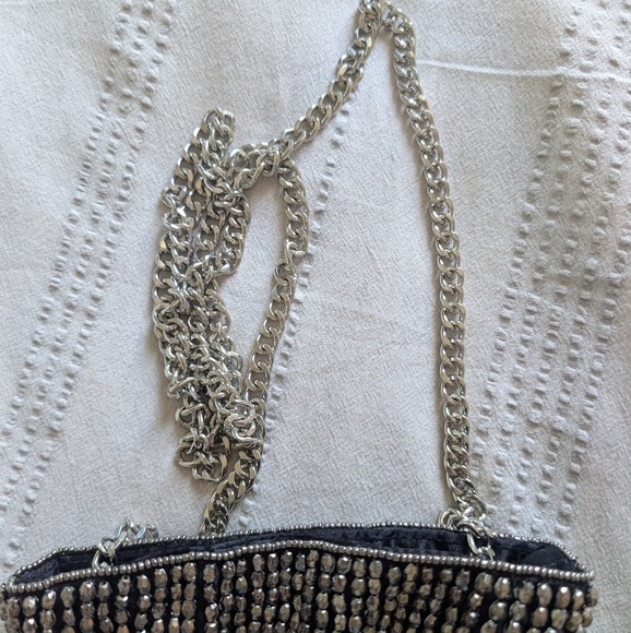 Express Elegant Black and Silver Drawstring Bag - Picture 3 of 6